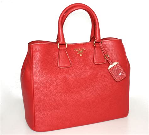 prada tasche damen rot|Prada handbags catalogue.